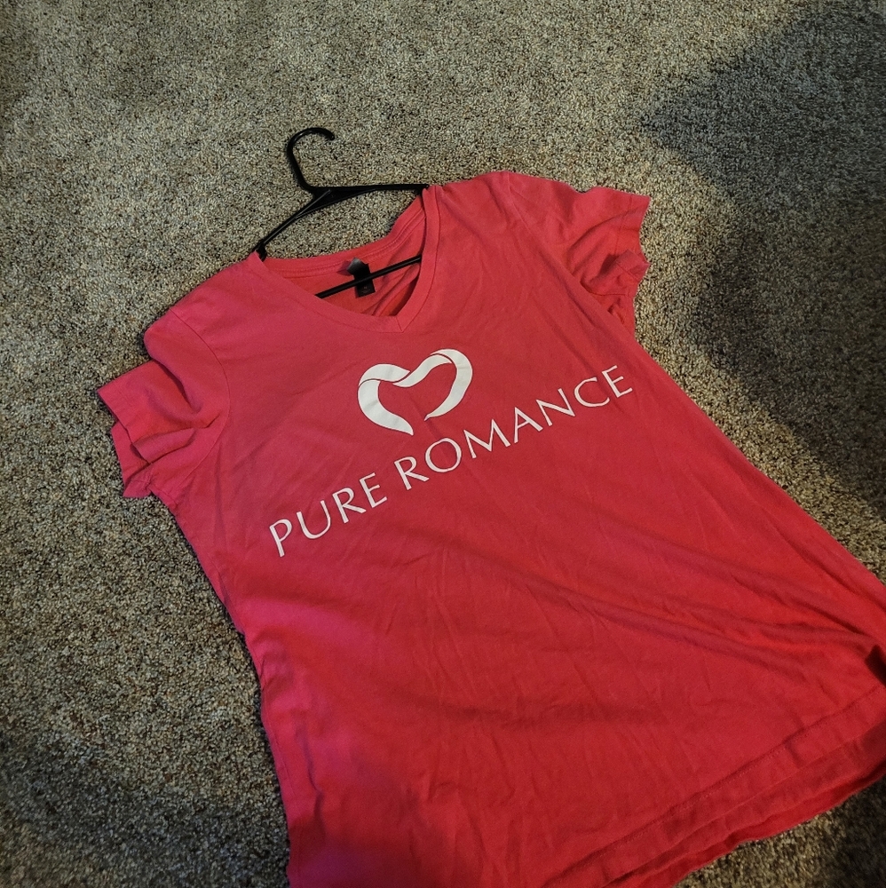 Pink romance shirt